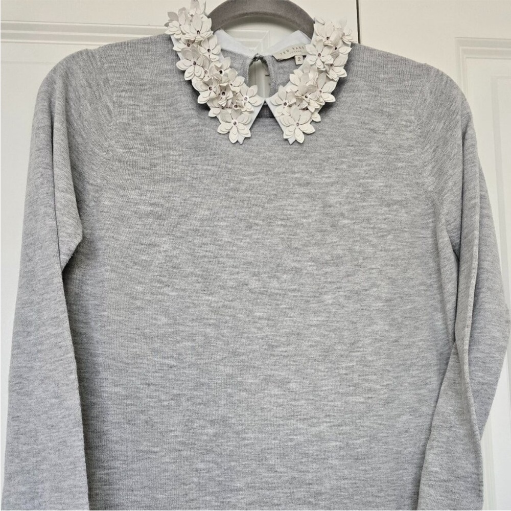 Ted Baker Gray Nansea Floral Collar Sweater, Size 2